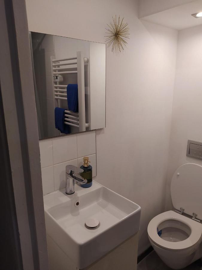*** 39 *** Apartment
